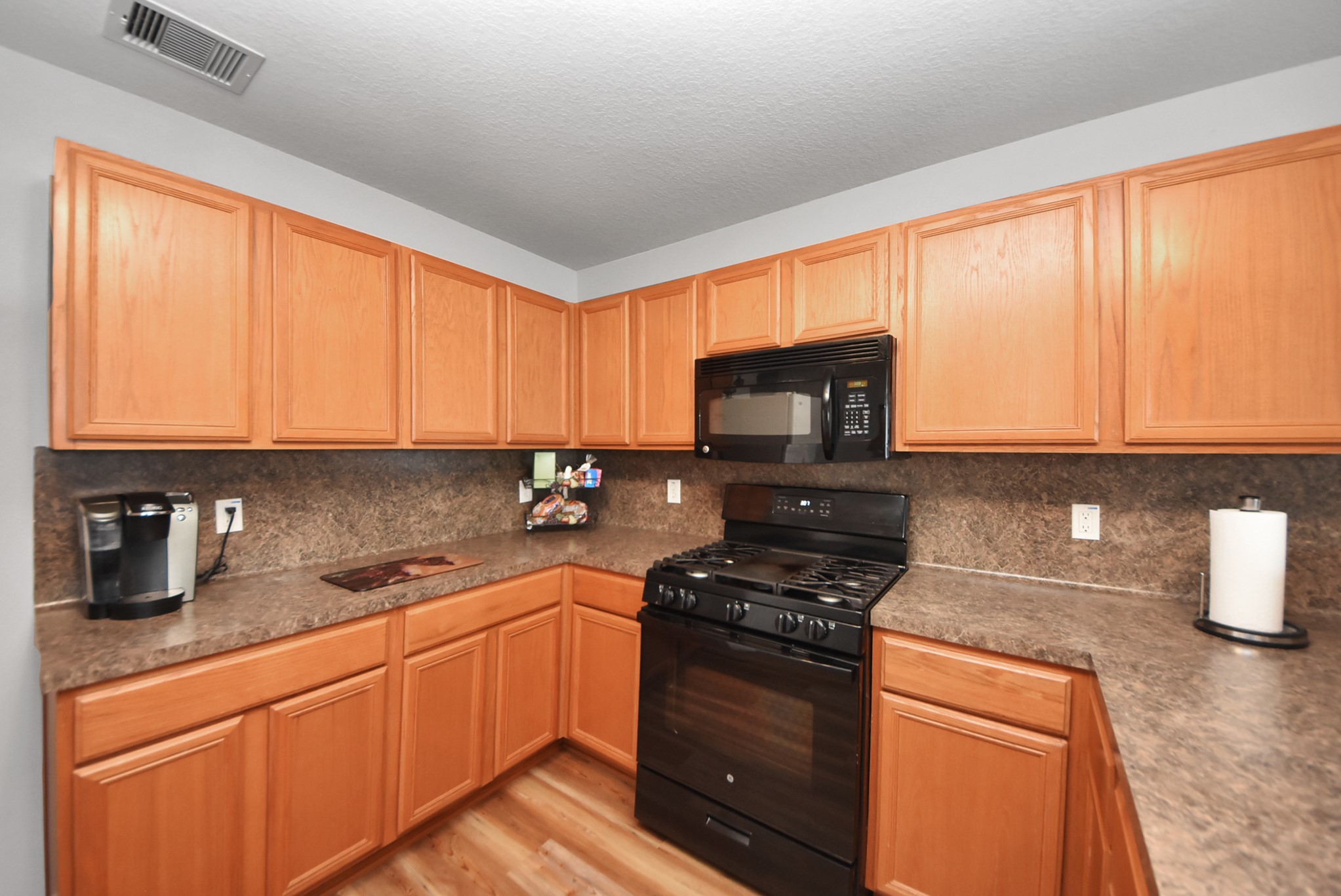 16820 Infield Court Conroe, TX 77385 - Photo 11 of 49