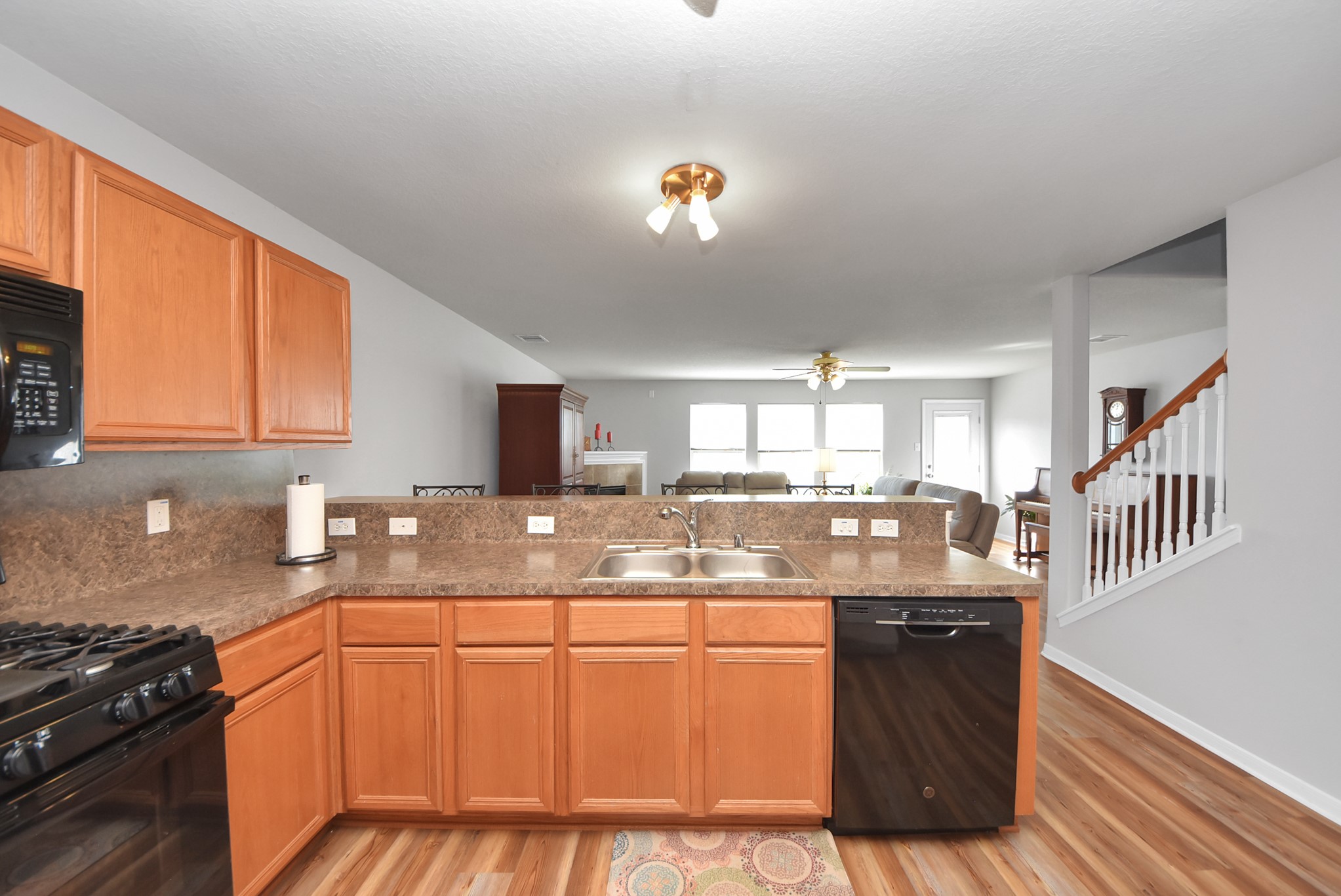 16820 Infield Court Conroe, TX 77385 - Photo 15 of 49