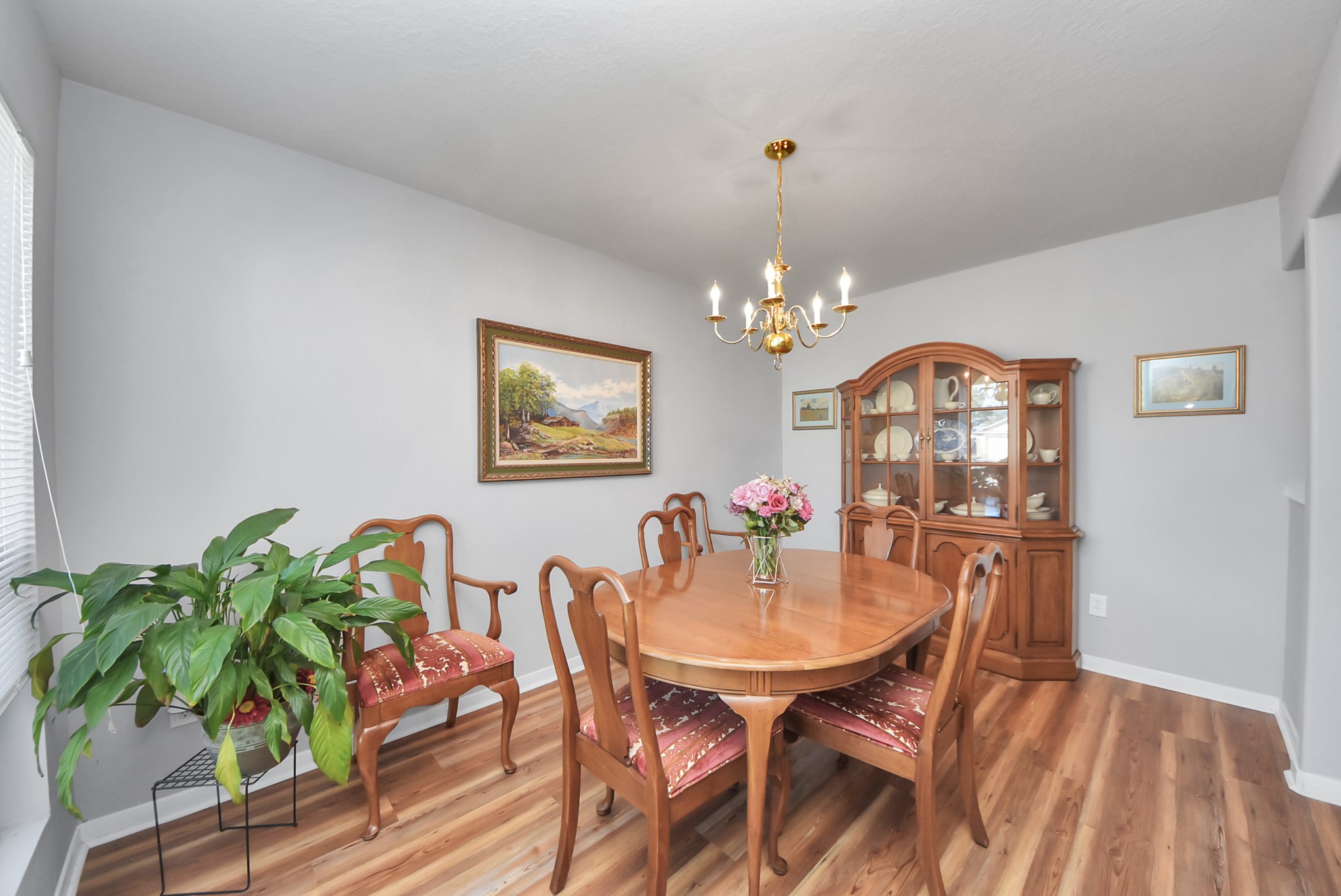 16820 Infield Court Conroe, TX 77385 - Photo 5 of 49