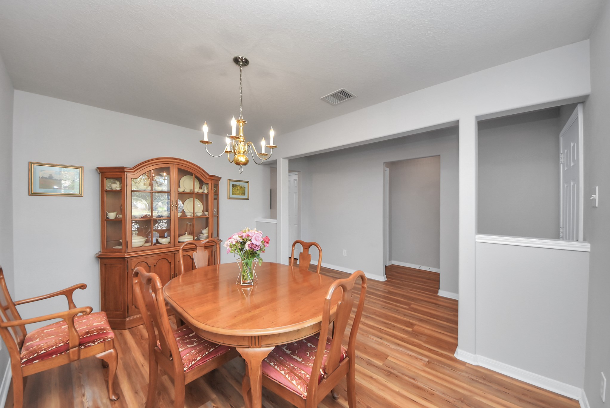 16820 Infield Court Conroe, TX 77385 - Photo 6 of 49