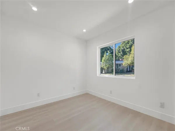 $1,179,777 | 20528 Hamlin Street, Winnetka, CA 91306