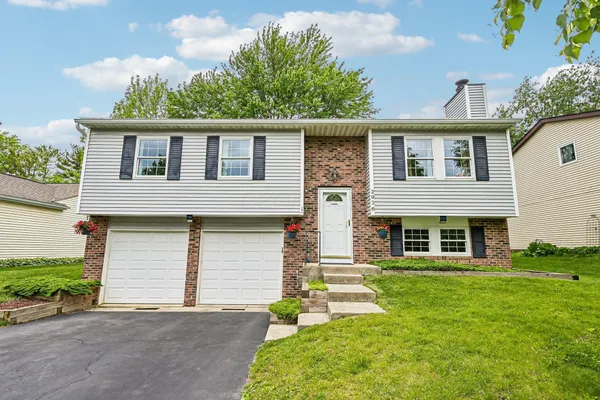 $374,900 | 2936 Stillmeadow Drive, Dublin, OH 43017