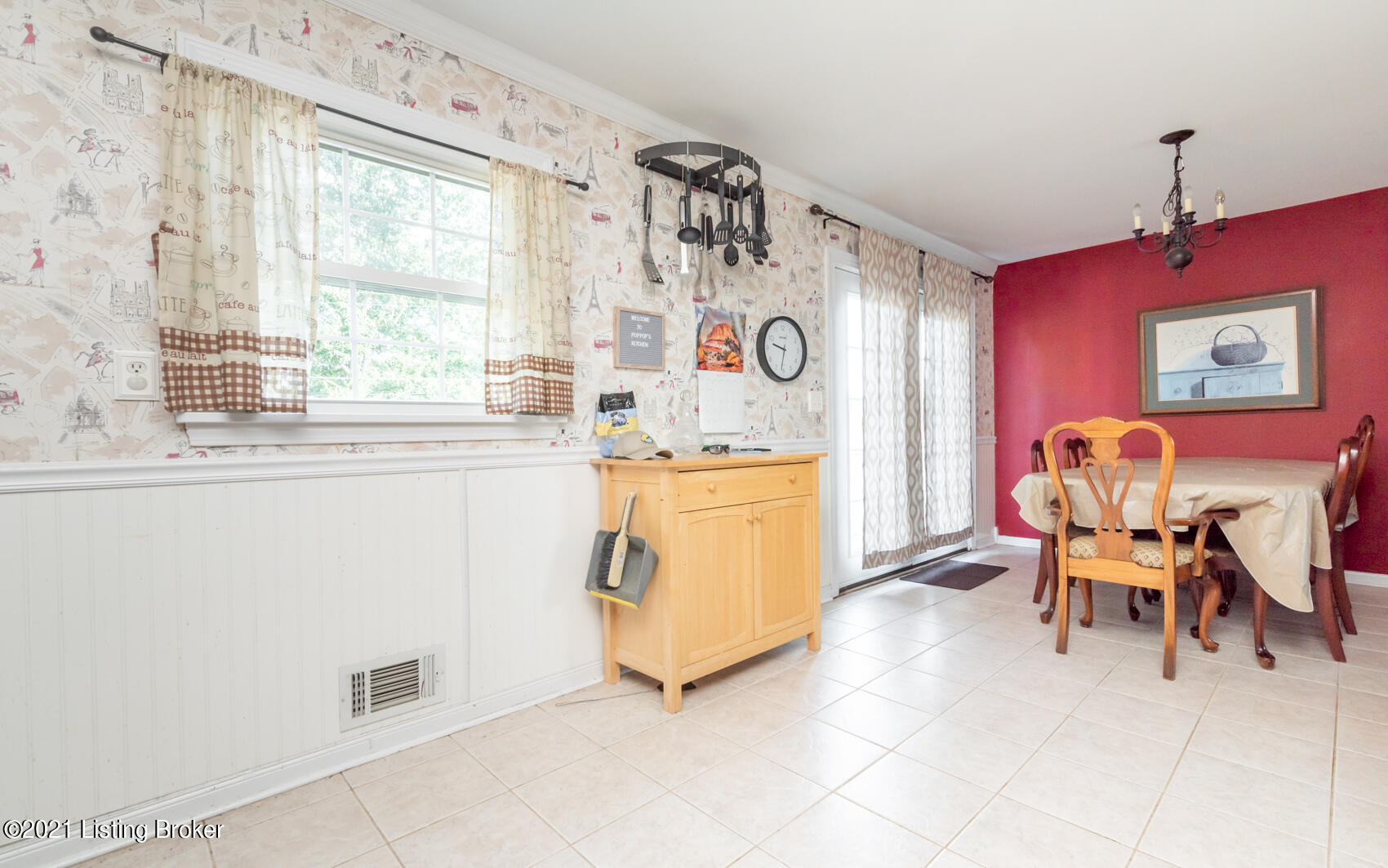 12315 Hardwick Road Louisville, KY 40243 - Photo 17 of 48 12315-117