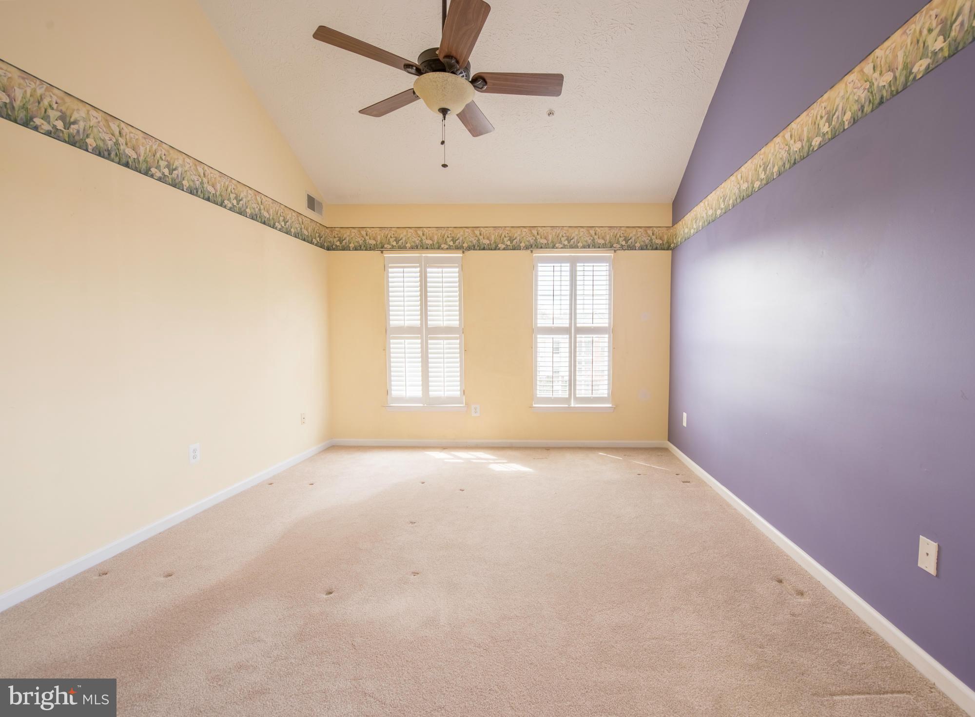 Bedroom (Master)