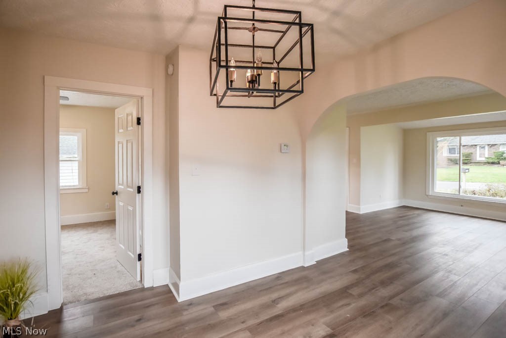 1638 Woods Road Akron, OH 44306 - Photo 8 of 32 Dining Room