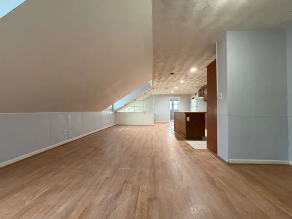 $2,500 | 6 Milford Street, Unit 6, Upton, MA 01568