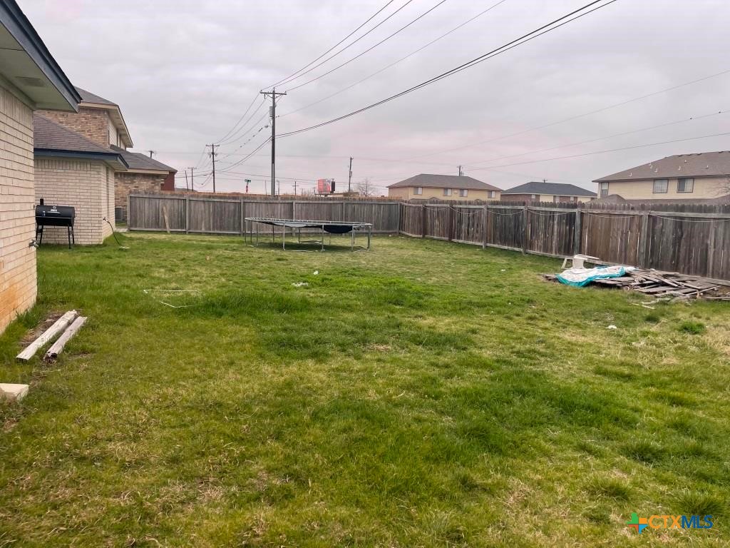 4507 Deek Drive, Unit A Killeen, TX 76549 - Photo 26 of 27 a view of a backyard