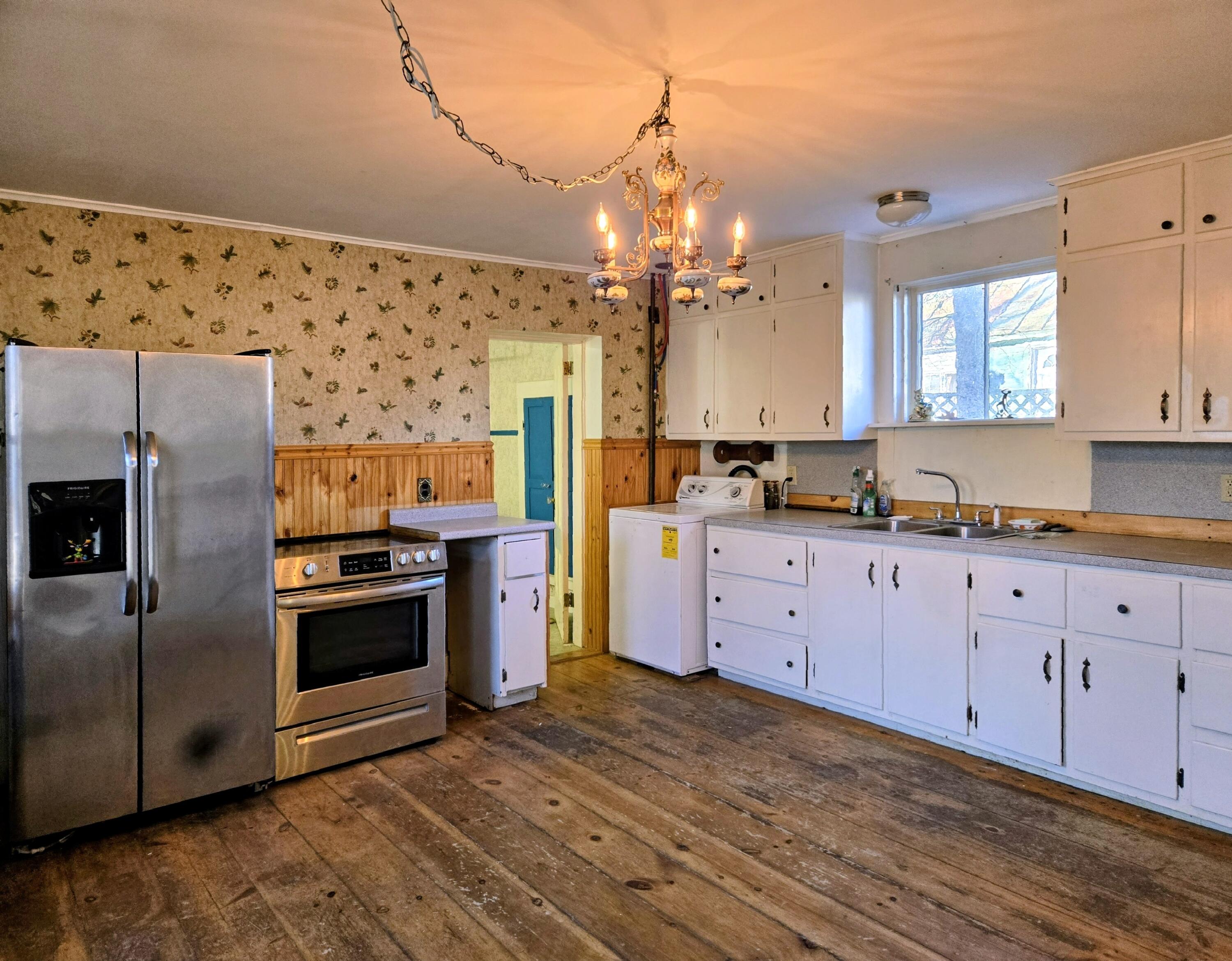 11 Pleasant Street Phillips, ME 04966 - Photo 25 of 66 First Floor - The Crosby House