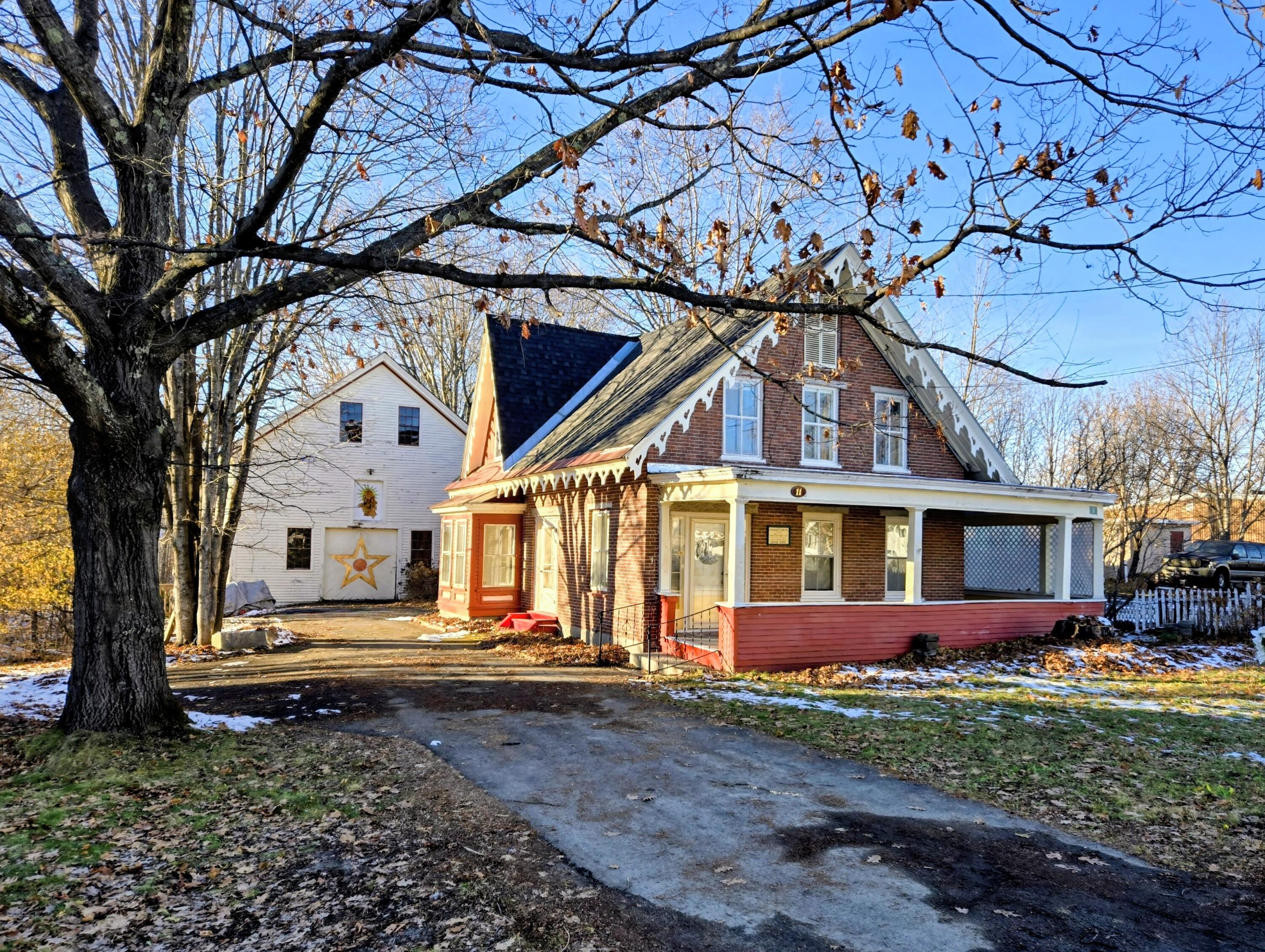 11 Pleasant Street Phillips, ME 04966 - Photo 4 of 66 The Crosby House