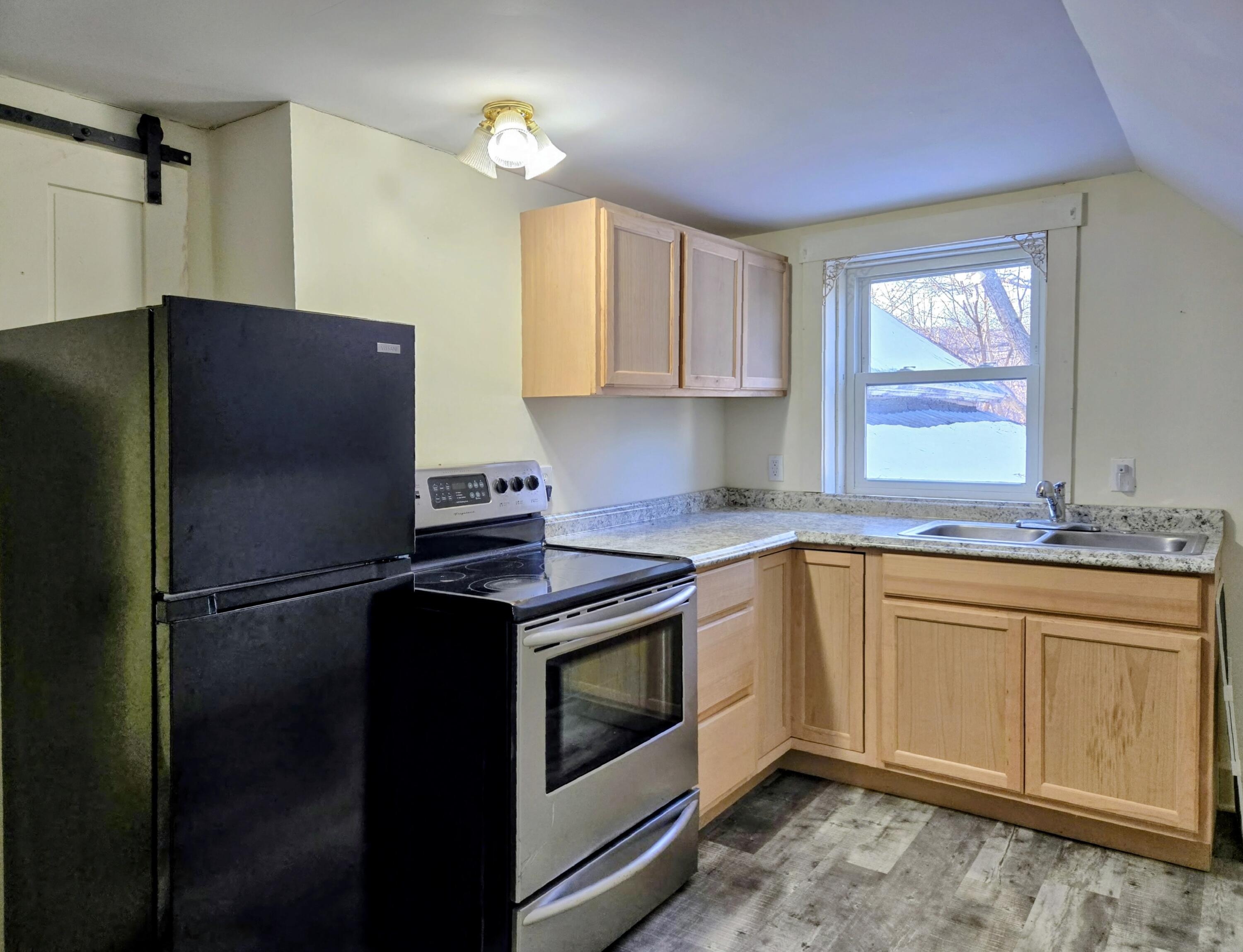 11 Pleasant Street Phillips, ME 04966 - Photo 42 of 66 Second Floor - The Crosby House