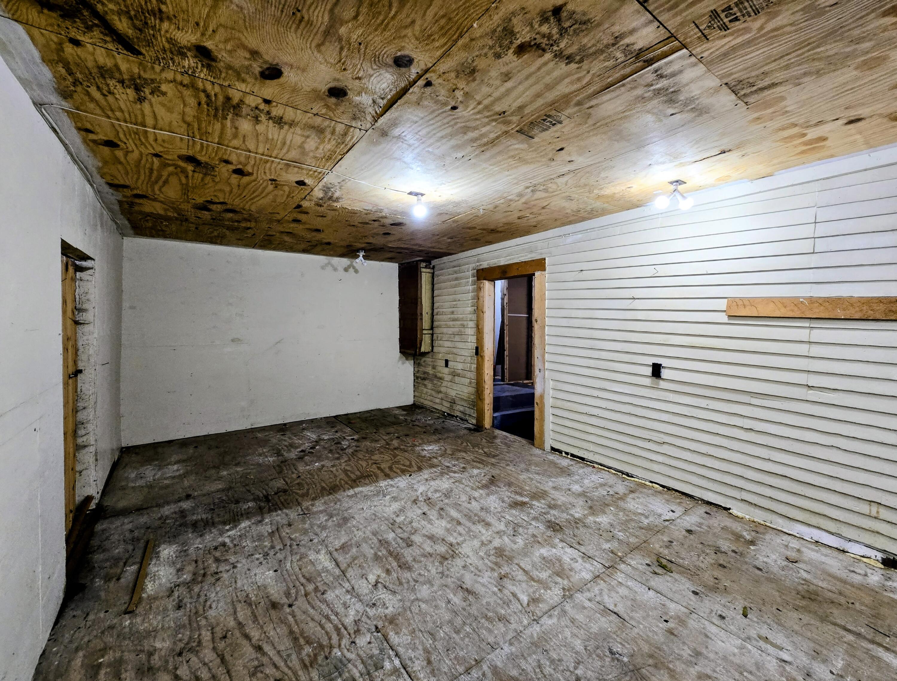 11 Pleasant Street Phillips, ME 04966 - Photo 50 of 66 Workshop - The Crosby House