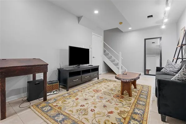 $380,000 | 1606 Stone Mansion Drive, Sewickley, PA 15143