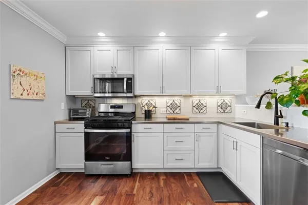 $380,000 | 1606 Stone Mansion Drive, Sewickley, PA 15143
