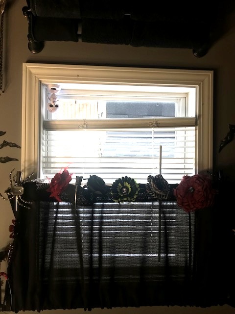 84 Candlegate Circle Matteson, IL 60443 - Photo 9 of 15 a view of balcony and a floor to ceiling window