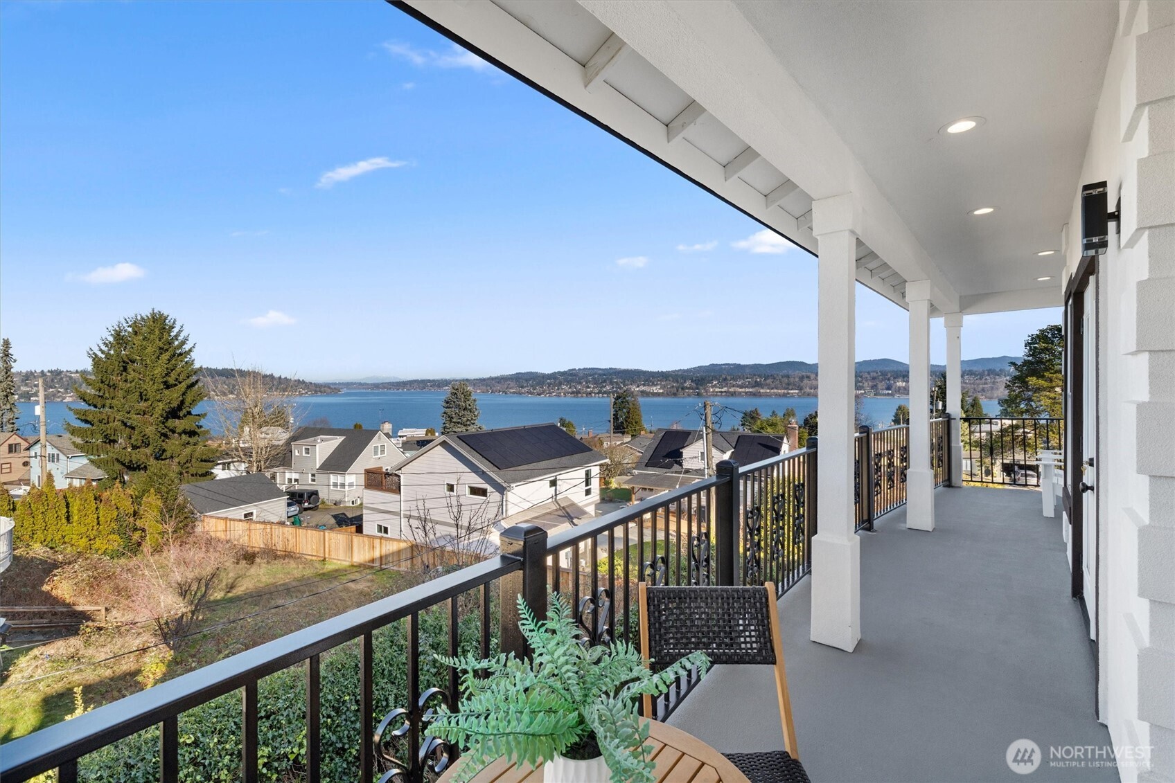 7908 South Lakeridge Drive Seattle, WA 98178 - Photo 28 of 40