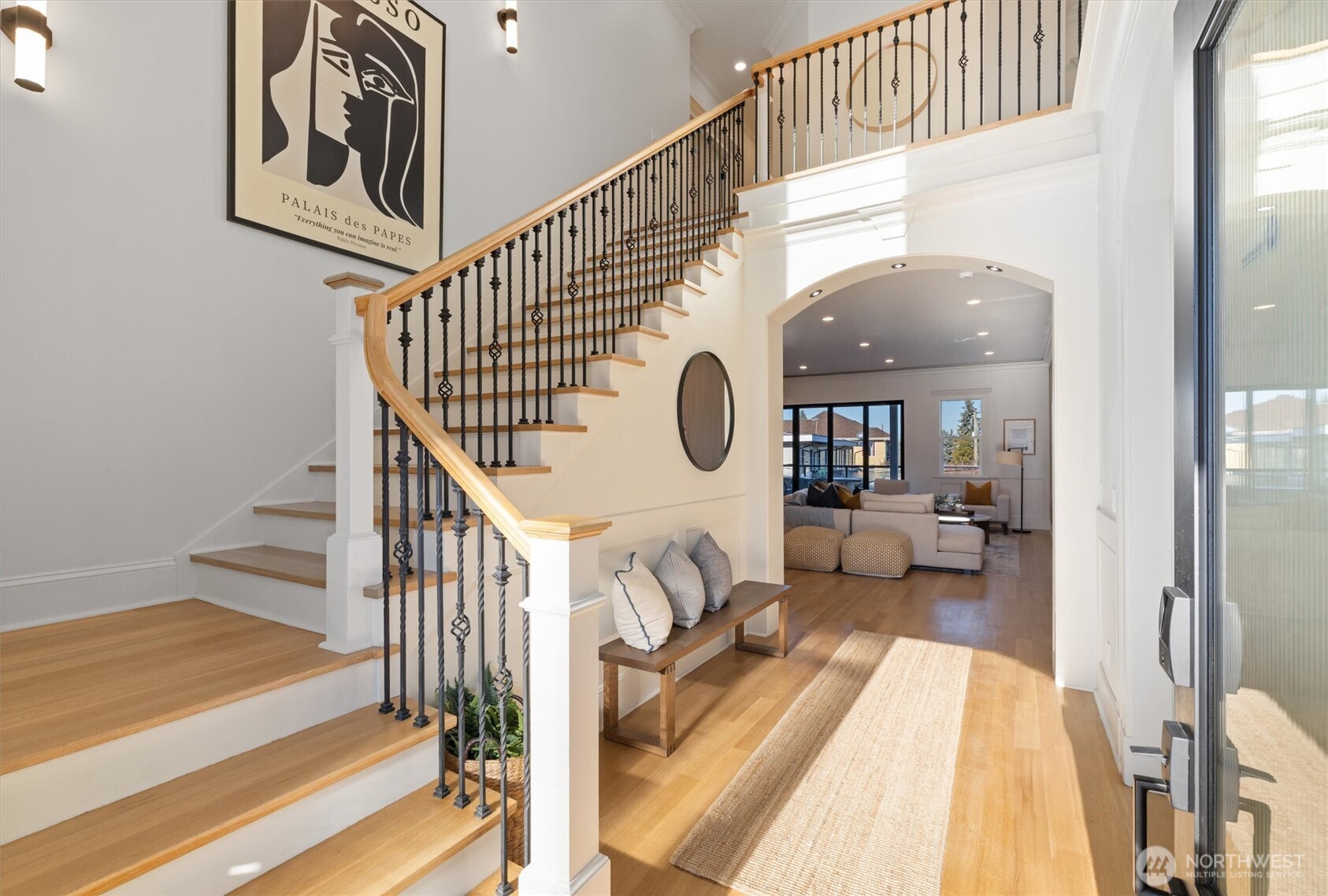 7908 South Lakeridge Drive Seattle, WA 98178 - Photo 5 of 40