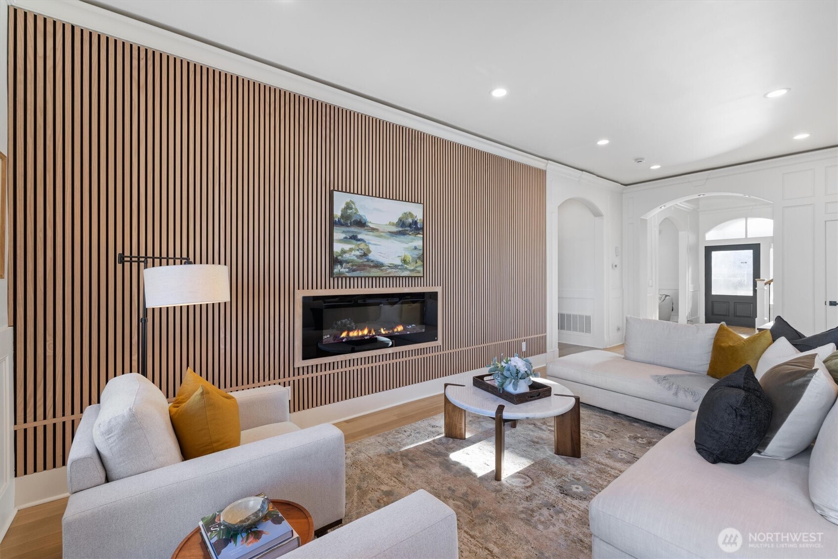 7908 South Lakeridge Drive Seattle, WA 98178 - Photo 8 of 40