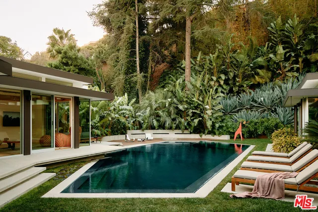 $75,000 | 1061 Loma Vista Drive, Beverly Hills, CA 90210