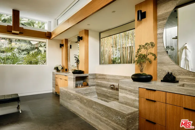 $75,000 | 1061 Loma Vista Drive, Beverly Hills, CA 90210