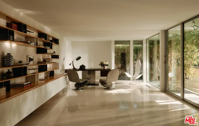 $75,000 | 1061 Loma Vista Drive, Beverly Hills, CA 90210