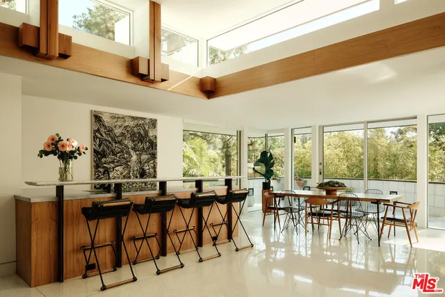 $75,000 | 1061 Loma Vista Drive, Beverly Hills, CA 90210