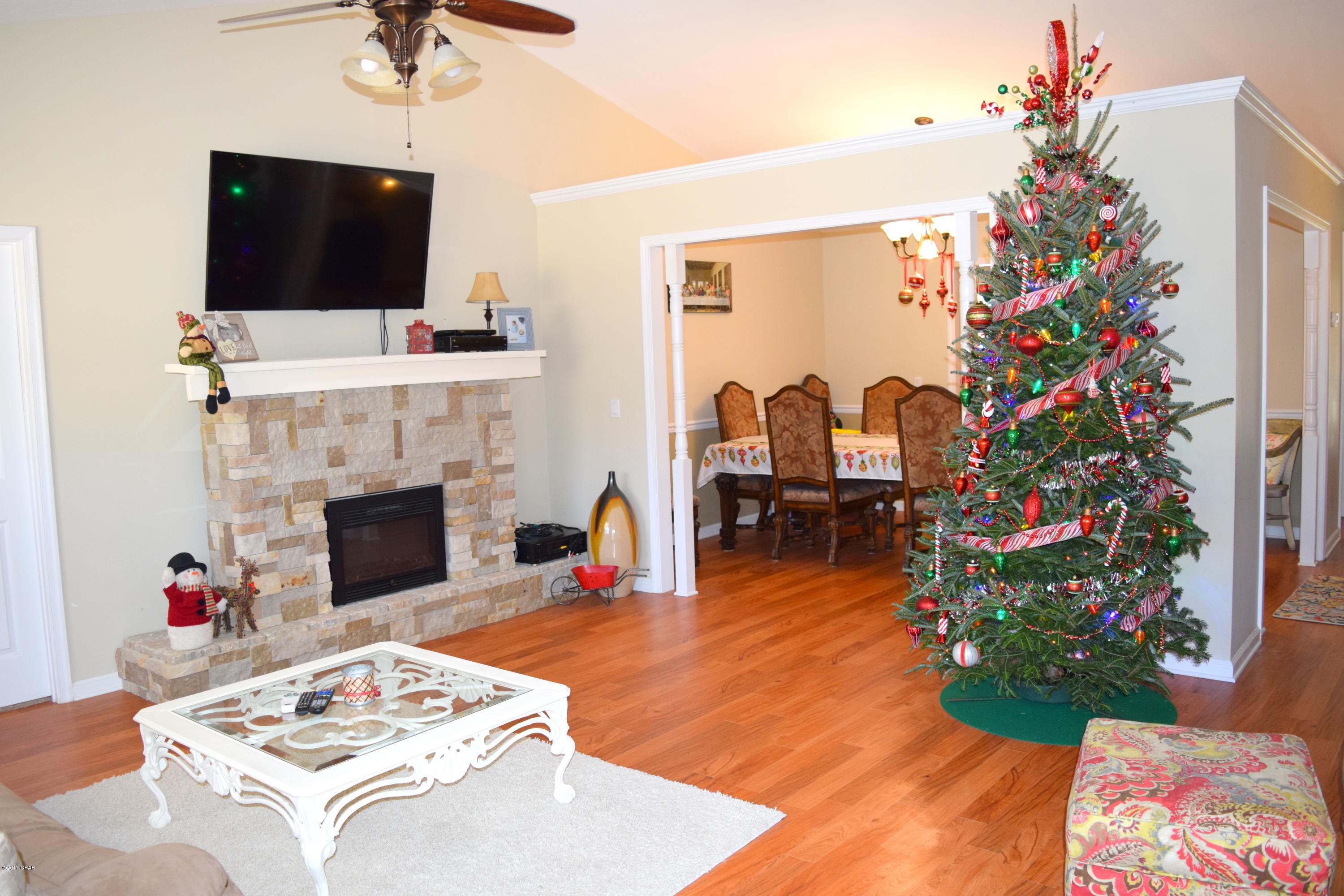 1742 Gainer Road Chipley, FL 32428 - Photo 2 of 24
