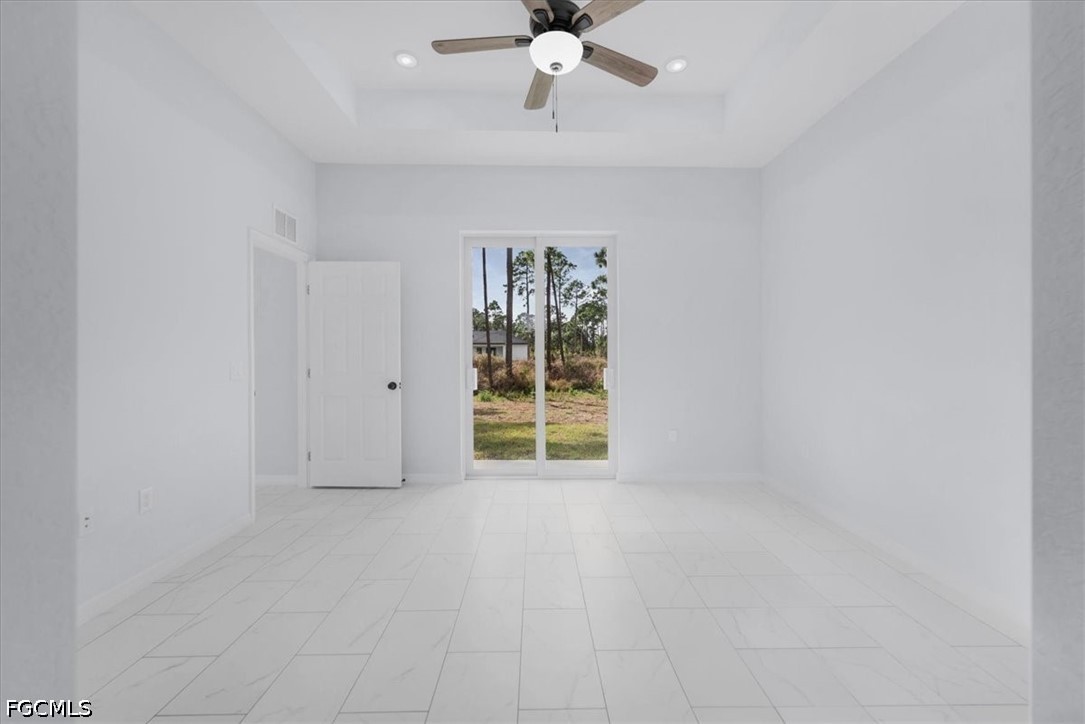 754 Genoa Avenue South Lehigh Acres, FL 33974 - Photo 19 of 34