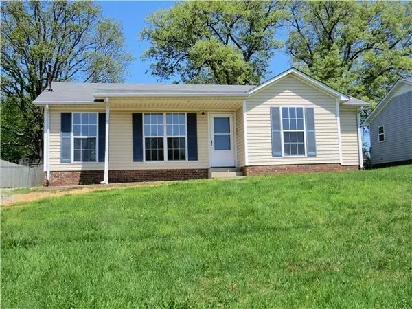 $1,100 | 133 Gail Street, Oak Grove, KY 42262