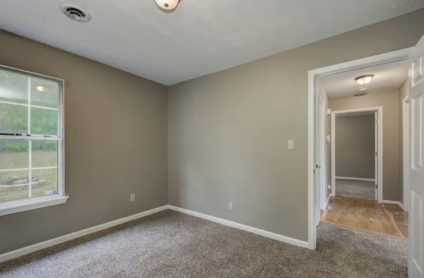 $1,200 | 133 Gail Street, Oak Grove, KY 42262