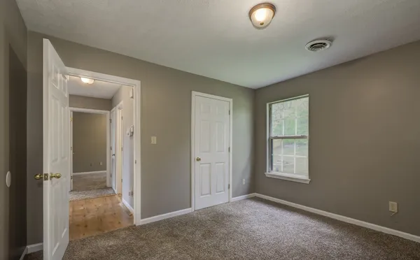 $1,200 | 133 Gail Street, Oak Grove, KY 42262