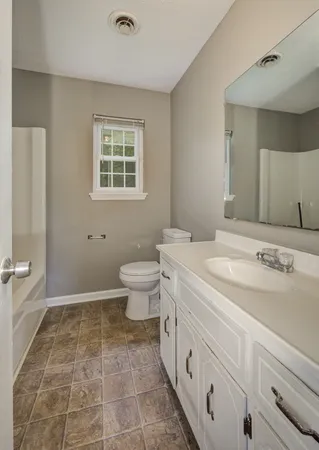 $1,200 | 133 Gail Street, Oak Grove, KY 42262