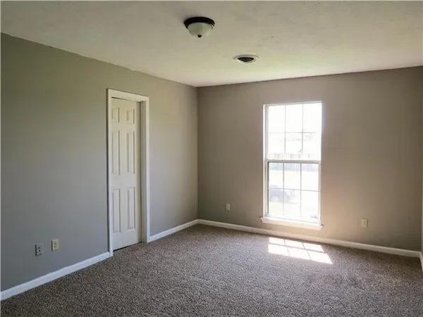 $1,100 | 133 Gail Street, Oak Grove, KY 42262