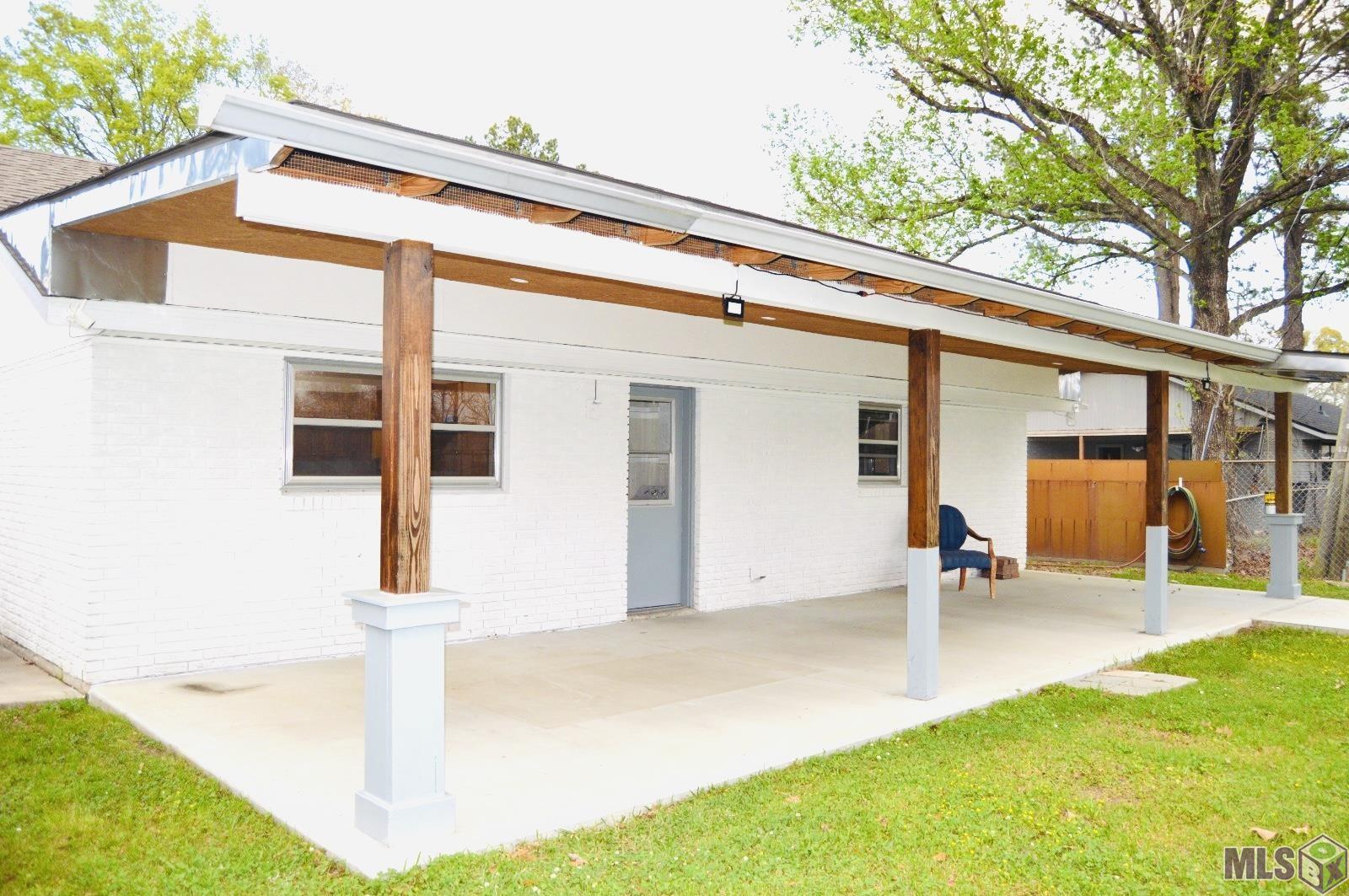 11674 Baylor Drive Baton Rouge, LA 70816 - Photo 11 of 39