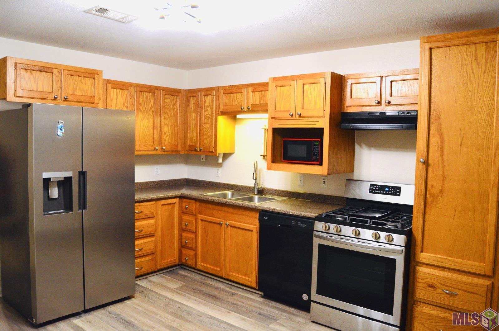 11674 Baylor Drive Baton Rouge, LA 70816 - Photo 23 of 39