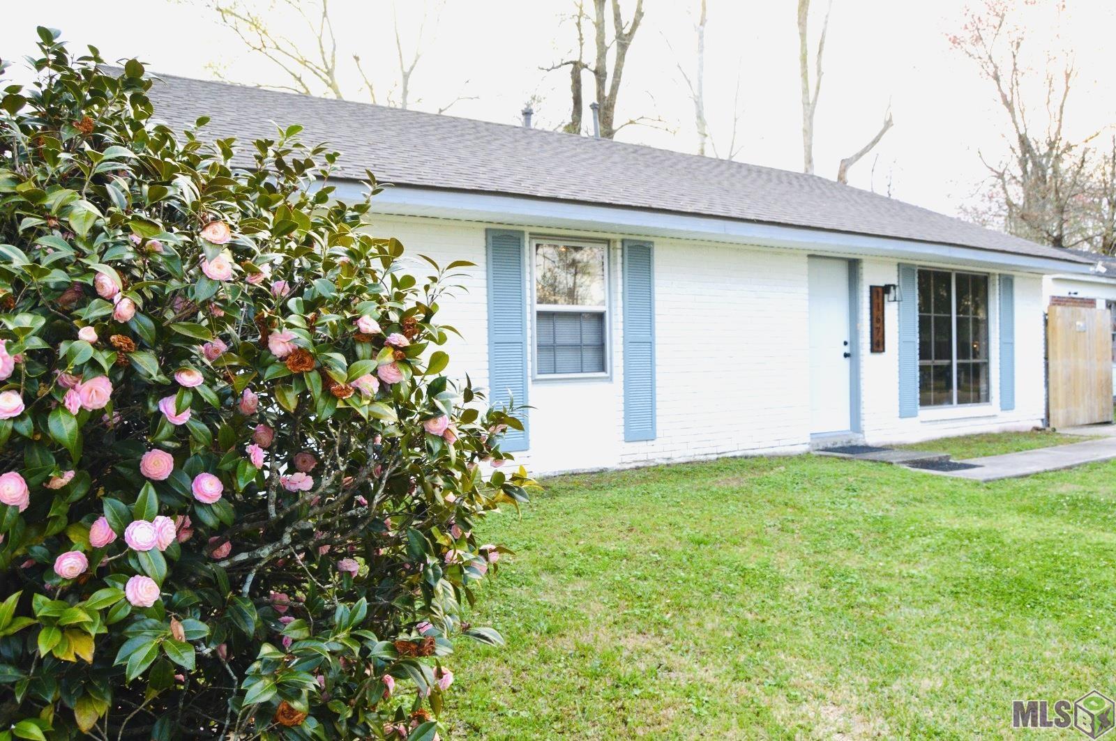 11674 Baylor Drive Baton Rouge, LA 70816 - Photo 3 of 39