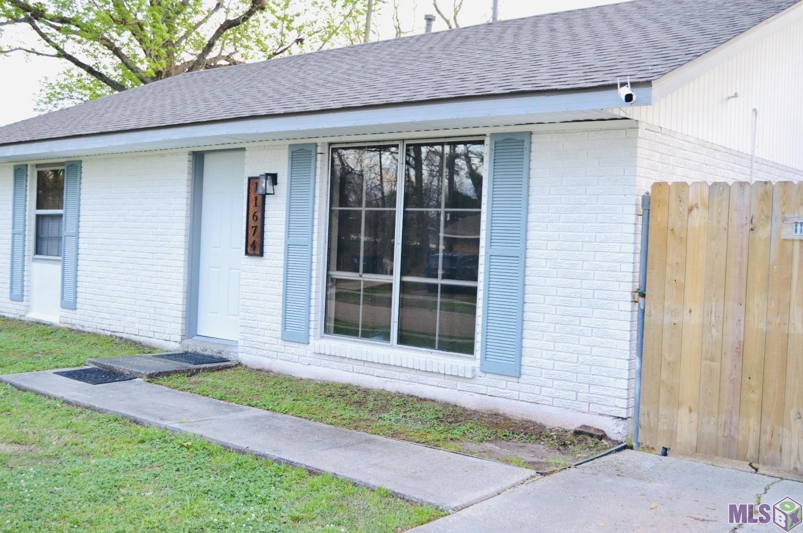 11674 Baylor Drive Baton Rouge, LA 70816 - Photo 5 of 39