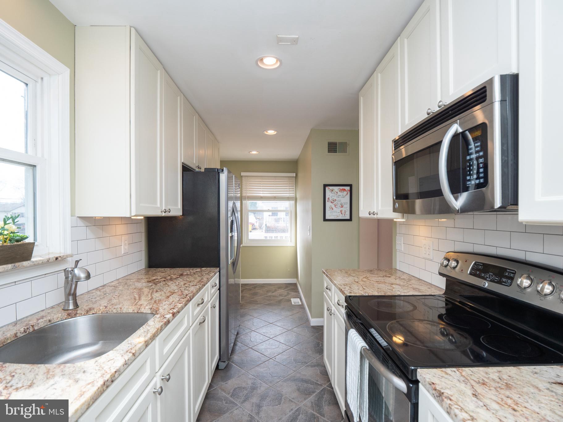 1513 Bishop Road Edgewater, MD 21037 - Photo 3 of 50 Updated Kitchen