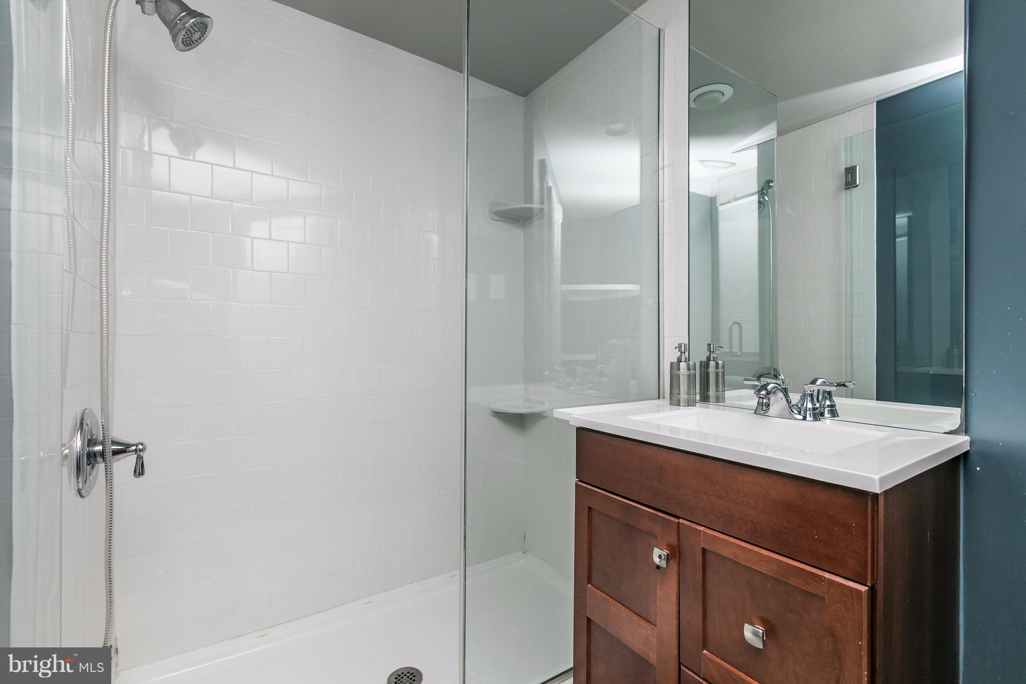 213 Tuscany Road Baltimore, MD 21210 - Photo 16 of 30 Bath