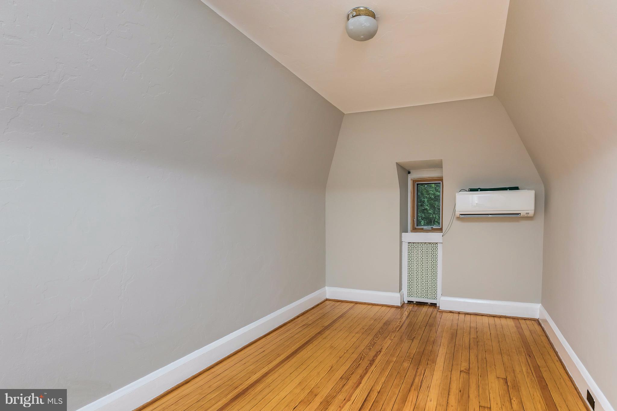 213 Tuscany Road Baltimore, MD 21210 - Photo 23 of 30 Bedroom