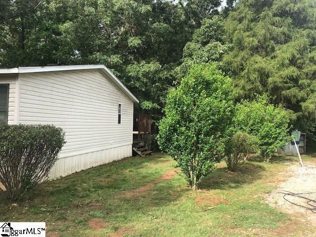 4024 West Georgia Road Pelzer, SC 29669 - Photo 2 of 10