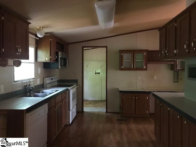 4024 West Georgia Road Pelzer, SC 29669 - Photo 7 of 10