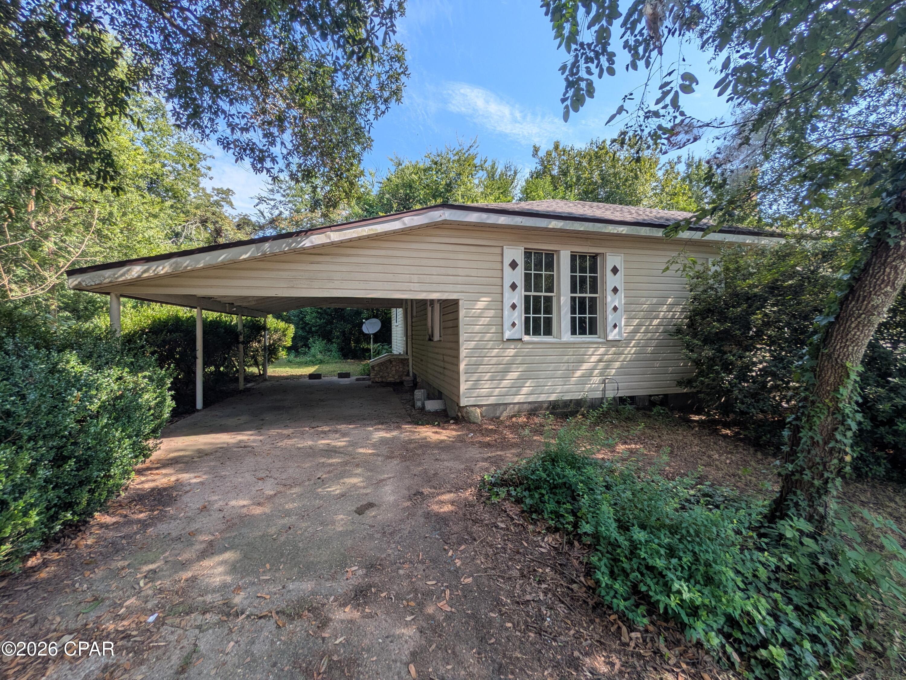 4803 Basswood Road Bascom, FL 32423 - Photo 4 of 41 Gallery Image 4