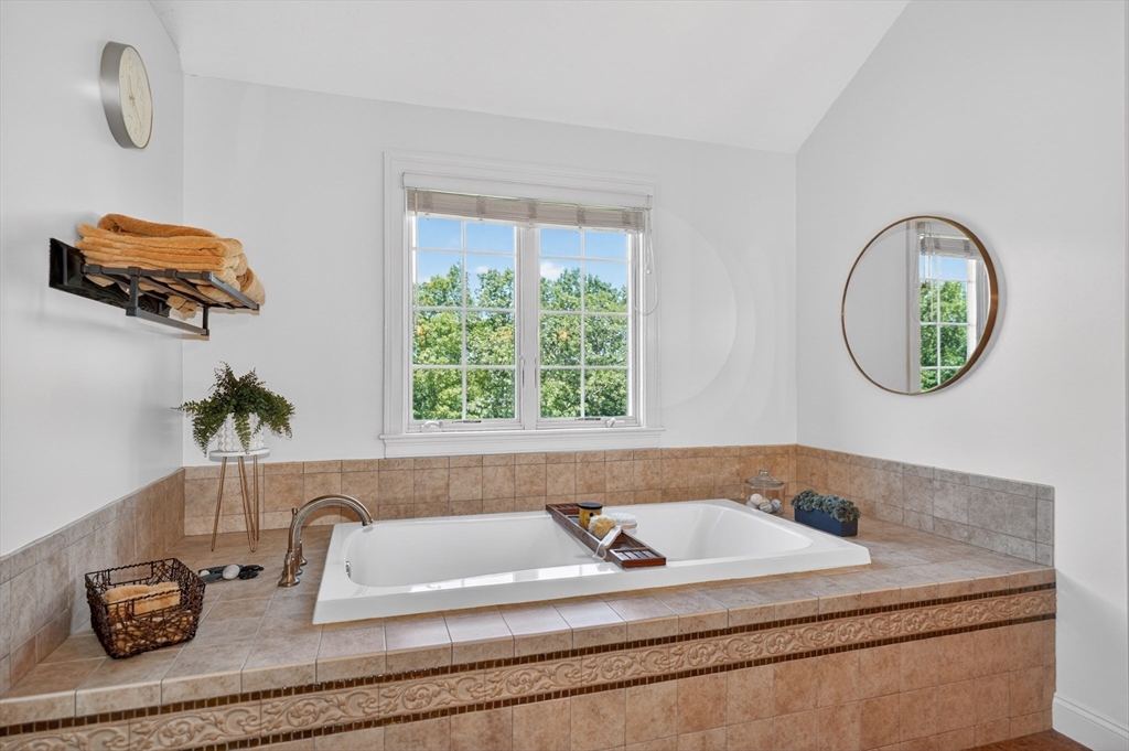 27 Autumn Ridge Road Berlin, MA 01503 - Photo 29 of 42