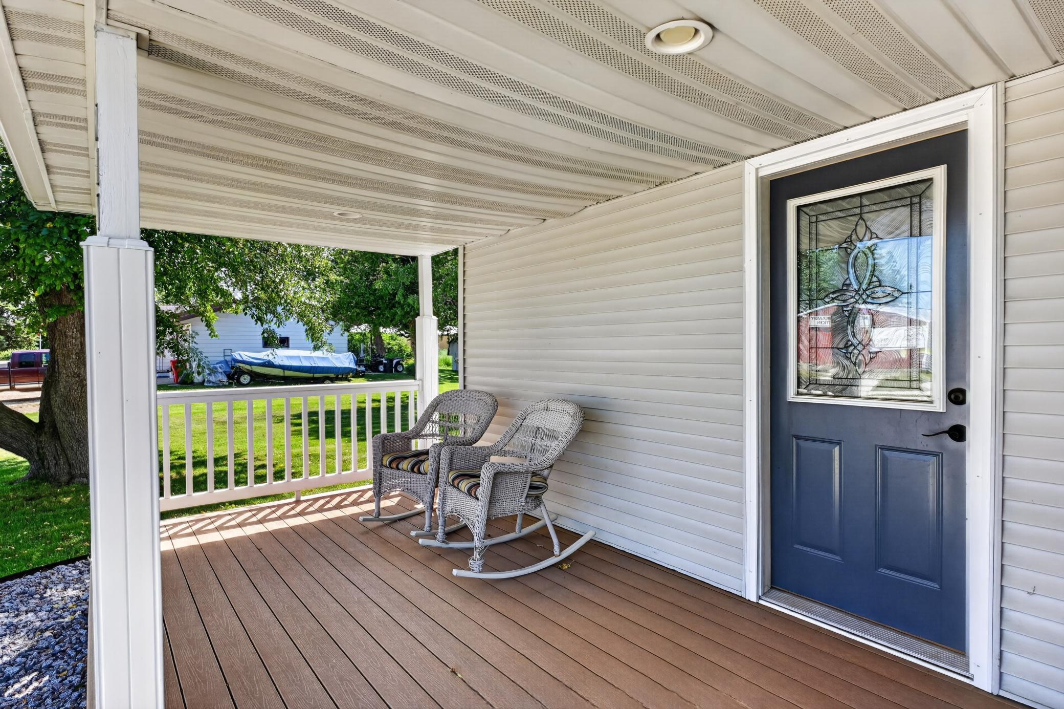 341 Nelson Street North Nelson, MN 56355 - Photo 12 of 51