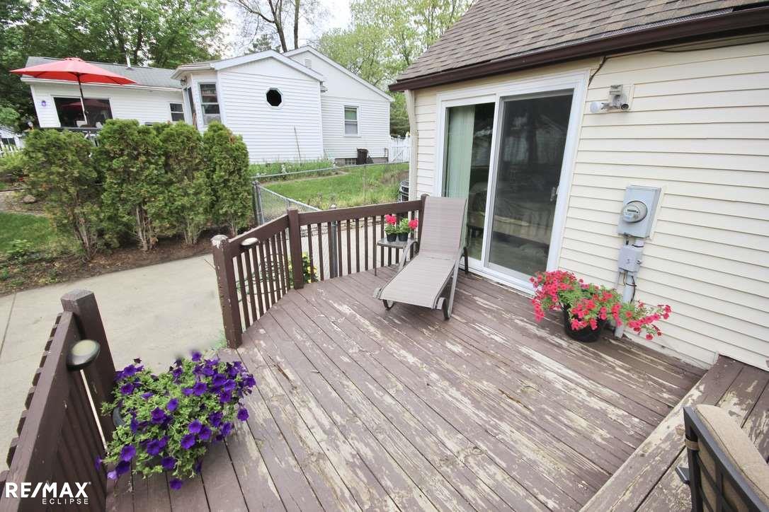241 Croswell Street Romeo, MI 48065 - Photo 38 of 43 50012747-37.JPG