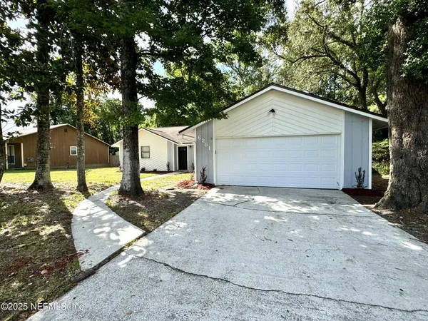 $2,150 | 6281 Island Forest Drive, Fleming Island, FL 32003