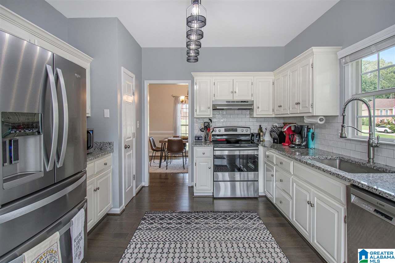 124 Heather Ridge Drive Pelham, AL 35124 - Photo 10 of 40
