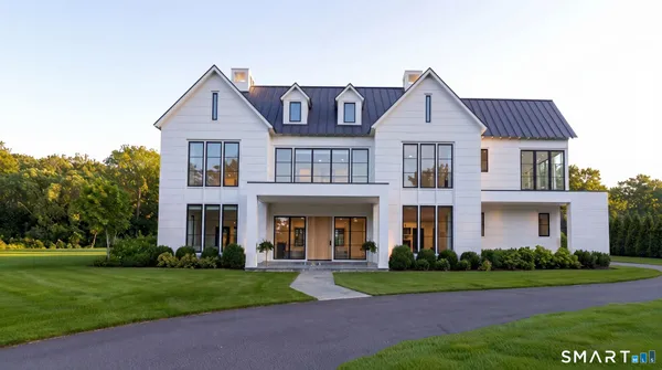 $8,450,000 | 10 Beltas Farm Lane, Westport, CT 06880