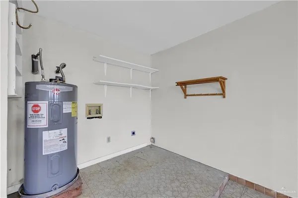 $1,700 | 2928 North 1st Lane, McAllen, TX 78501