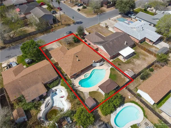 $1,700 | 2928 North 1st Lane, McAllen, TX 78501